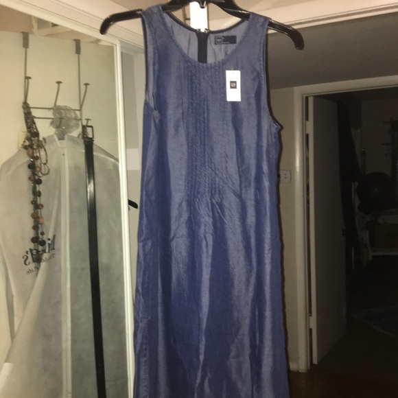 Gap S NWT chambray looking dress - Picture 3 of 7
